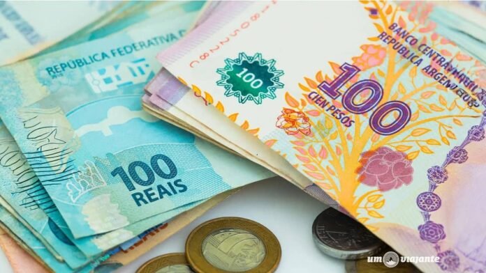 Que moeda levar para a Argentina em 2025 real, dólar, peso ou cartões