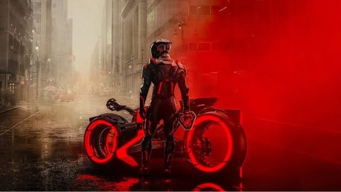 Tron: Ares ganha baldes de pipoca temáticos: veja os modelos de moto e arcade