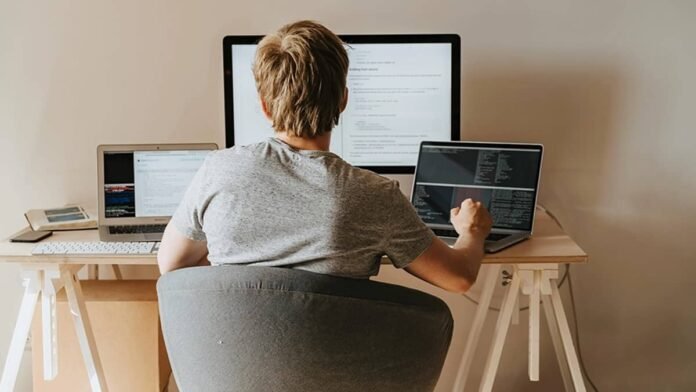 Como criar site HTML: guia completo para iniciantes em 2025